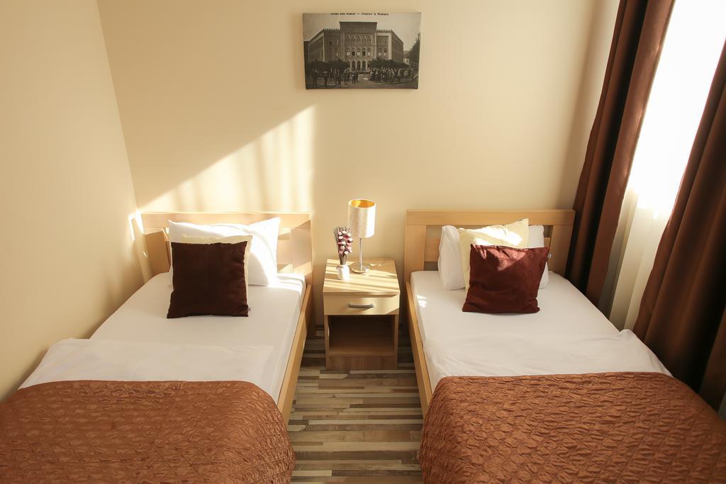 Hotel Hana Mostar Bagian luar foto
