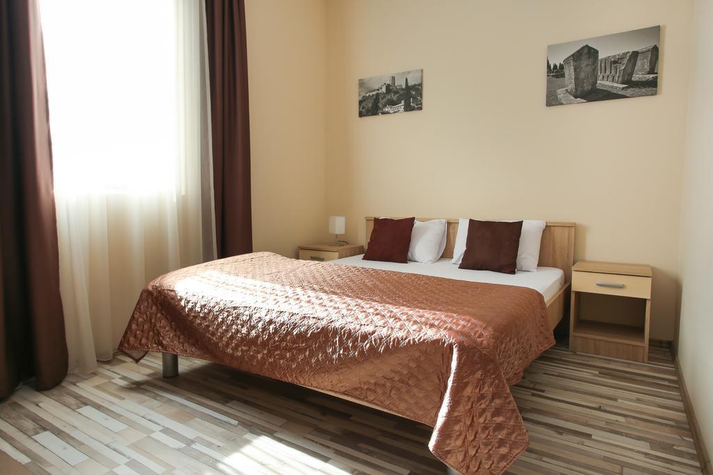 Hotel Hana Mostar Bagian luar foto