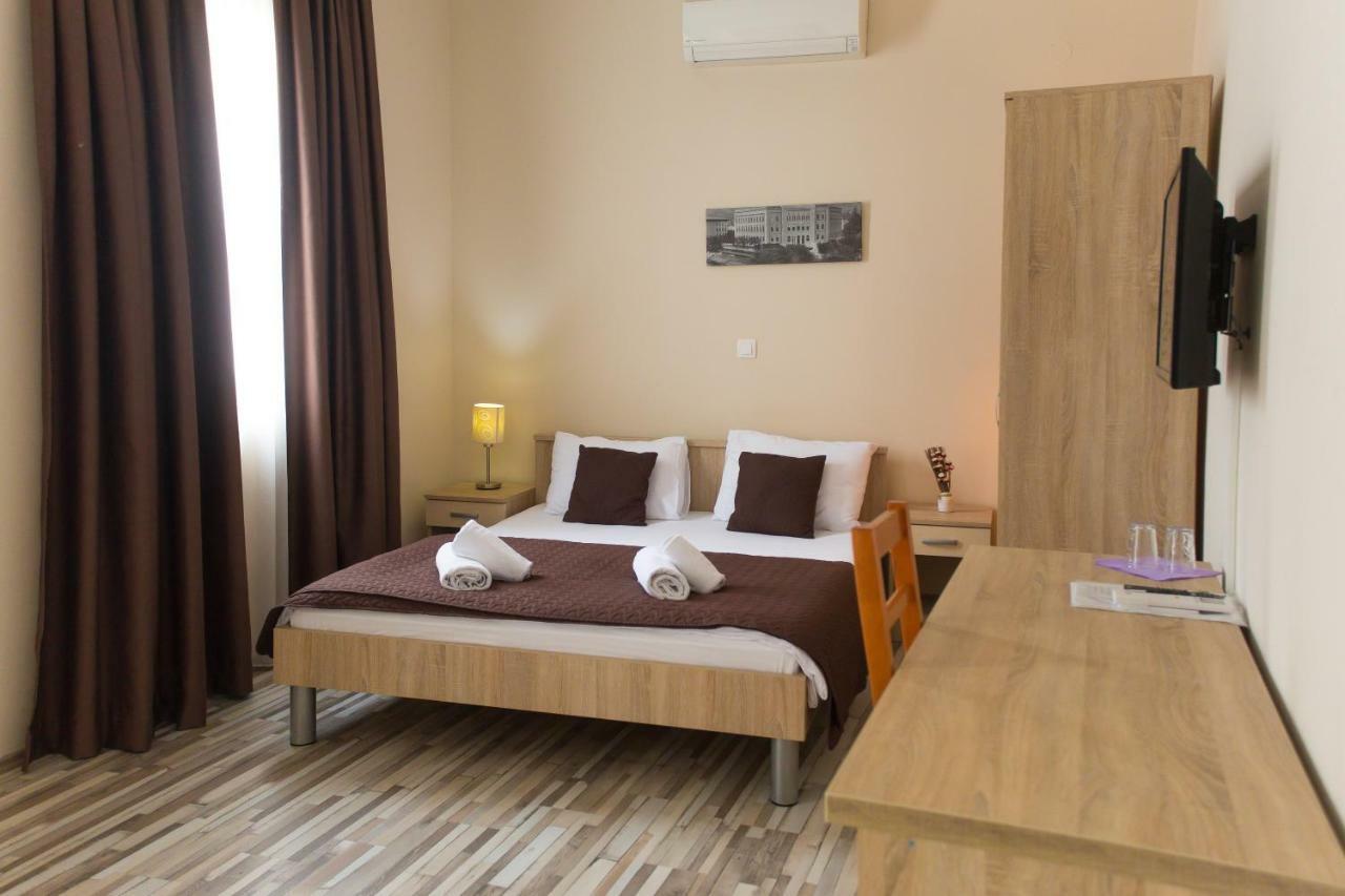 Hotel Hana Mostar Bagian luar foto