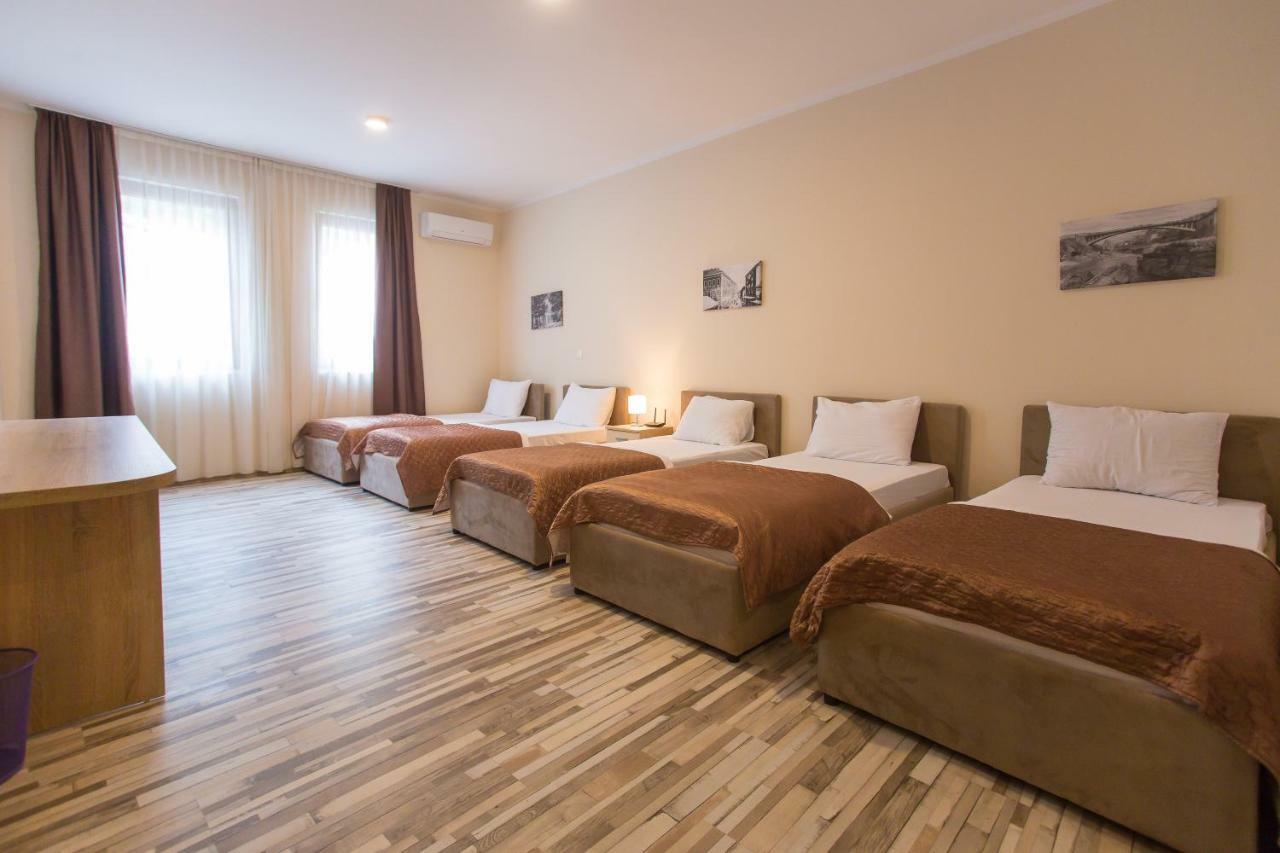 Hotel Hana Mostar Bagian luar foto