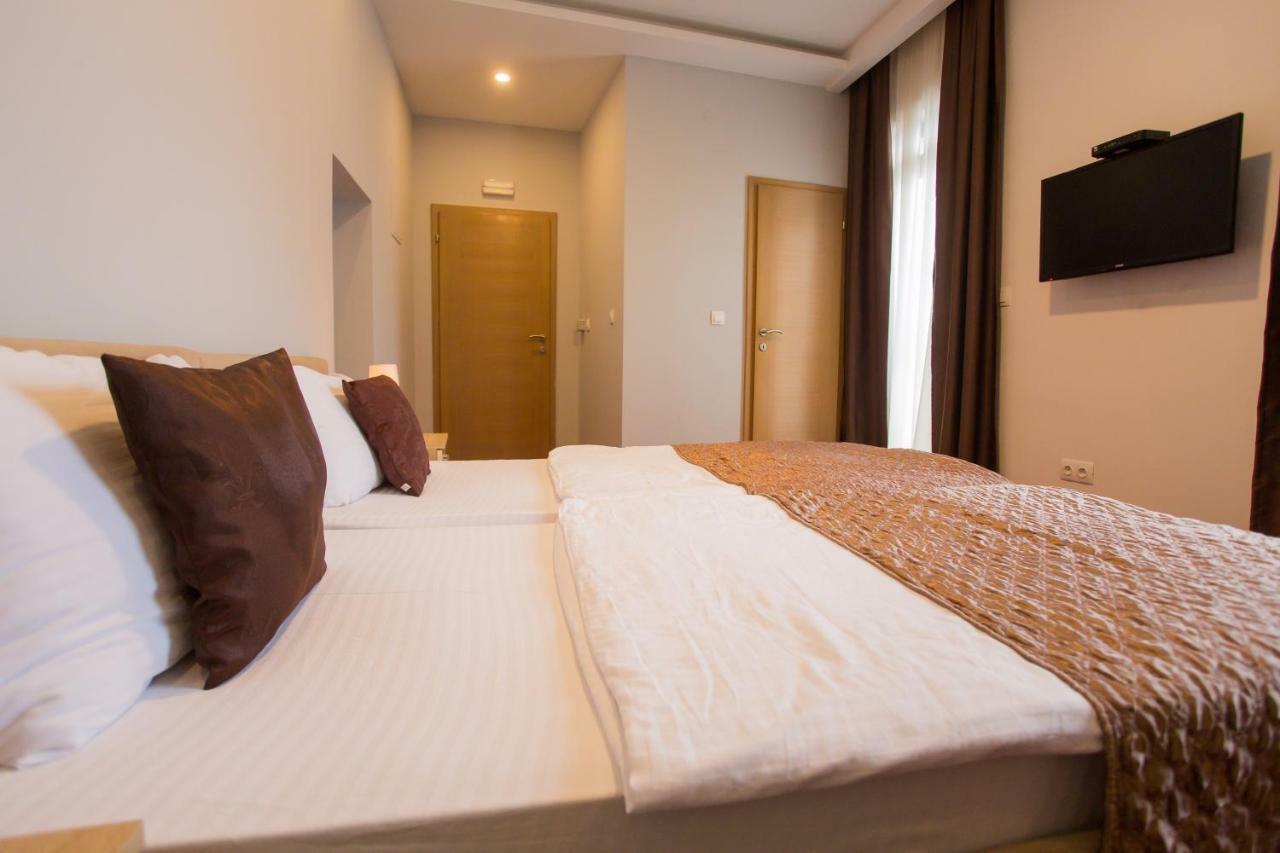 Hotel Hana Mostar Bagian luar foto
