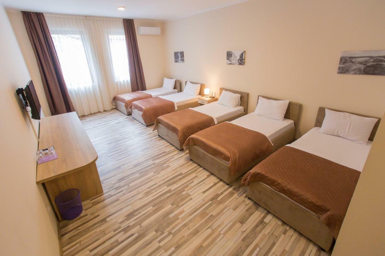 Hotel Hana Mostar Bagian luar foto